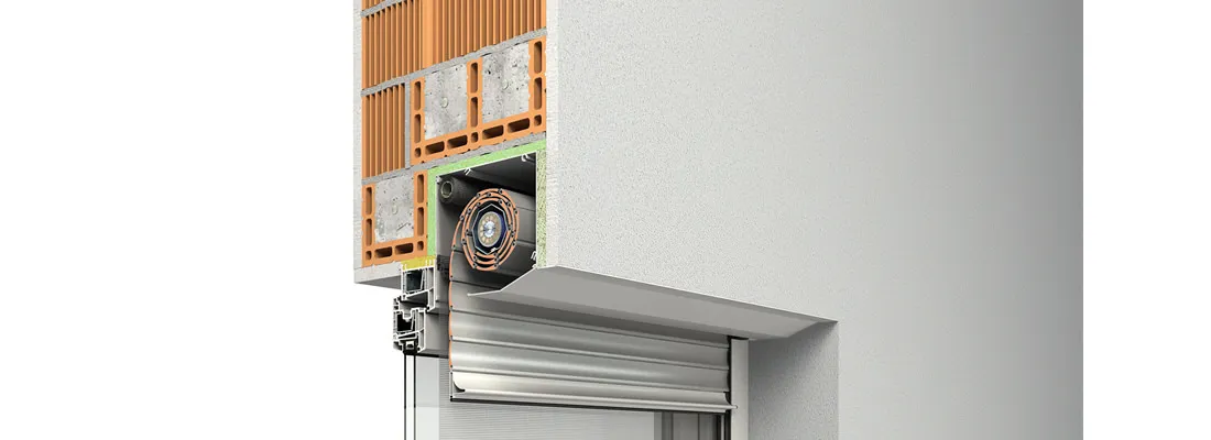 Aufsatzrollladen mit Motor im Mauerwerk, Detailansicht Fensterlaibung